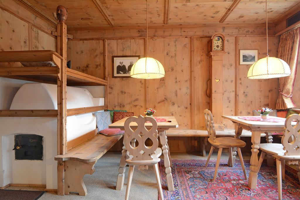 Hotel Dolomites Inn 까나제이 외부 사진