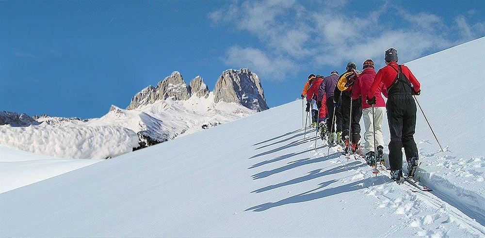 Hotel Dolomites Inn 까나제이 외부 사진