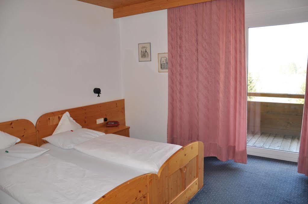 Hotel Dolomites Inn 까나제이 외부 사진